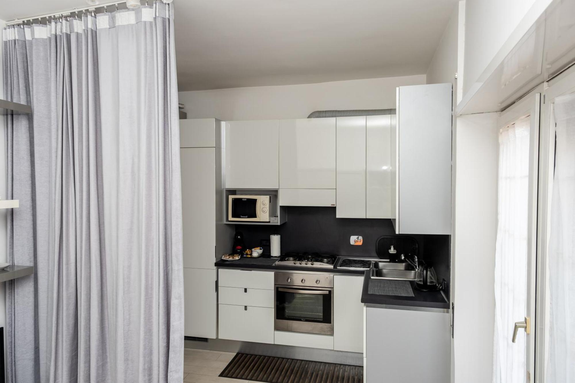 Fiumicino Business&Vacation Apt Wifi Buitenkant foto