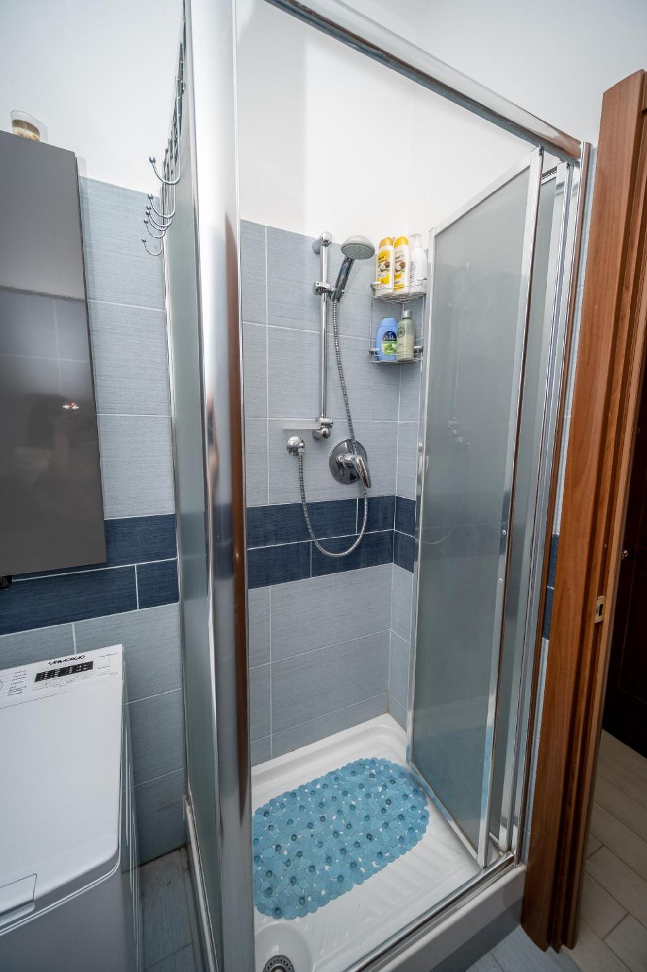 Fiumicino Business&Vacation Apt Wifi Buitenkant foto
